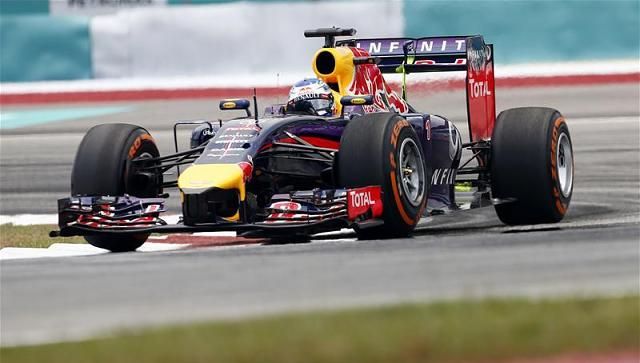Vettel szerint gyorsan javul a Red Bull, a pole pozícióért is versenyben lehet