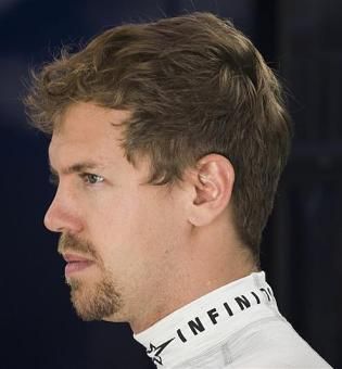 Vettel egy mért kört ment az első szakaszban