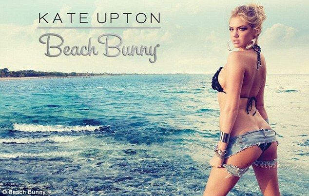 Kate Upton a Beach Bunny kollekciójában (Fotó: Daily Mail)