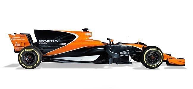 A McLaren-Honda oldalról