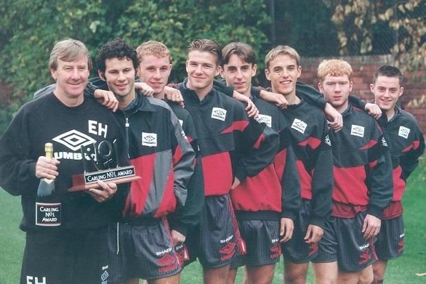 1992: Eric Harrison „fi ókái”, Giggs, Butt, Beckham, Gary és Phil Neville, Scholes