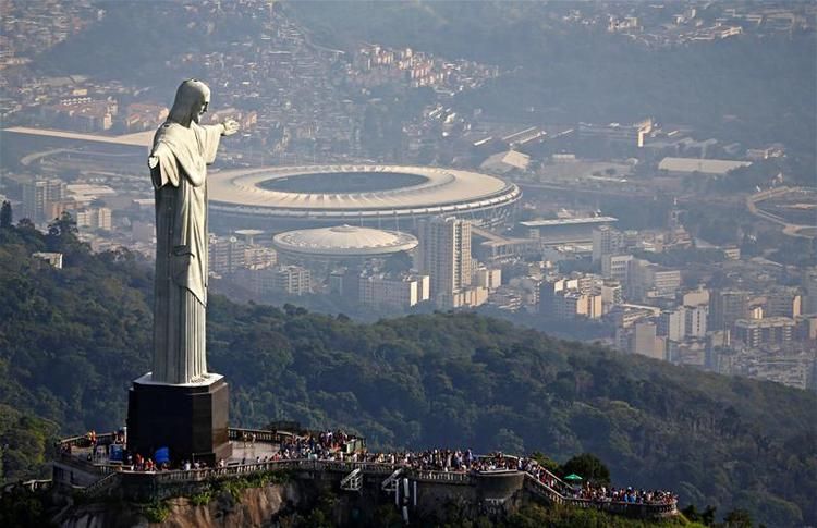 És végül a lenyűgözően kétarcú, csodálatos Rio: fantasztikus háttere volt a játékoknak (Fotó: Reuters)