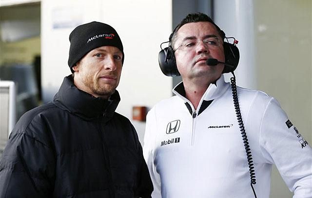 Button ma kívülről szemlélte az eseményeket, szerdán újra autóba ül – van remény a McLaren-Hondánál