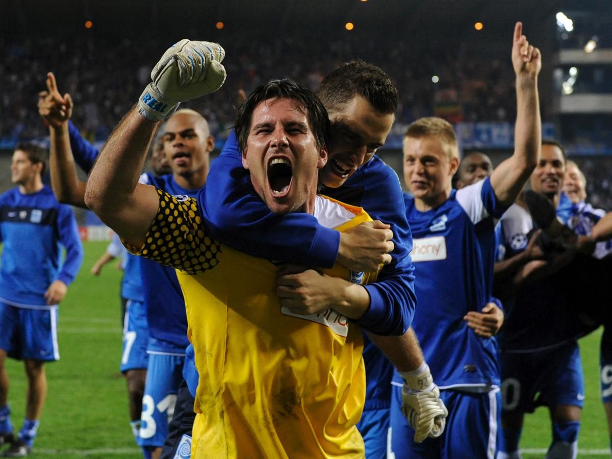Köteles László a Bajnokok Ligája és az Európa-liga csoportkörében is védett (Fotó: AFP)