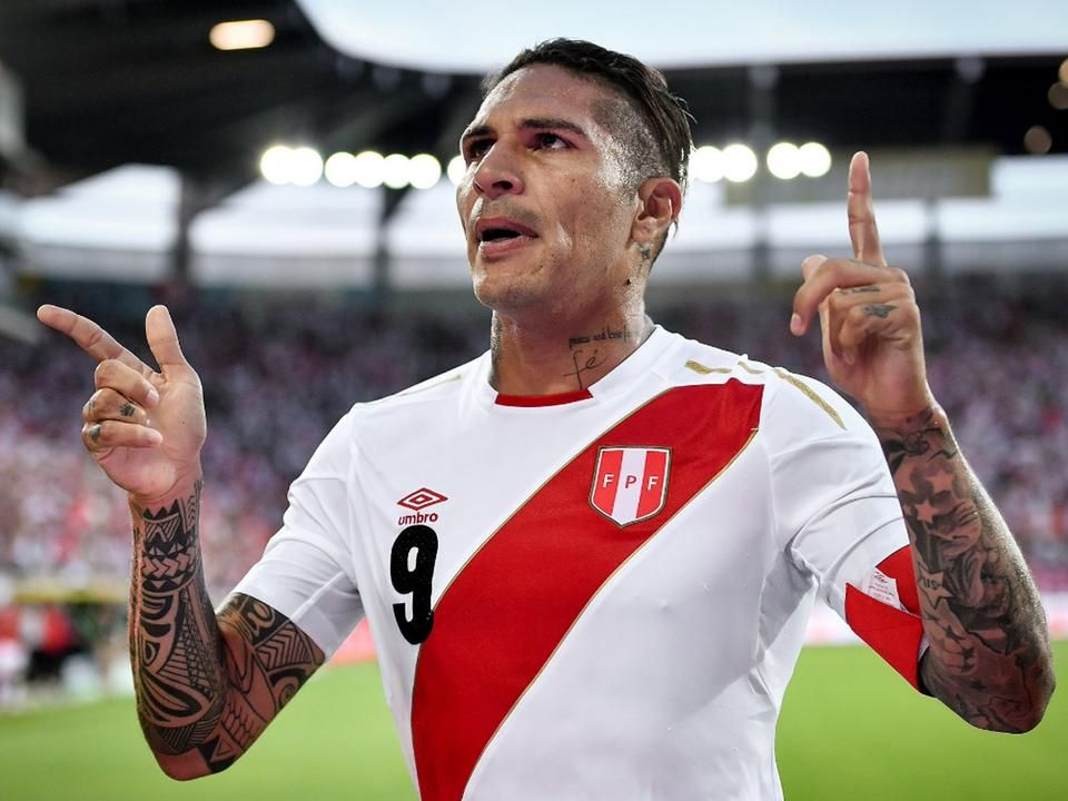 A visszatérő Paolo Guerrero két góllal vette ki a részét a perui győzelemből (Fotó: Twitter/Squawka News)