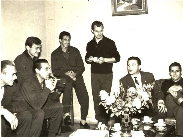 Az 1962-es chilei vb-n találkozhattak ismét: balról Mészöly, Grosics, Tichy, Göröcs, Monostori, Puskás és Sándor...