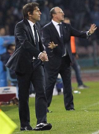 Benítez Conte, a Napoli tizenhét ponttal a Juventus mögött (Fotó: Reuters)