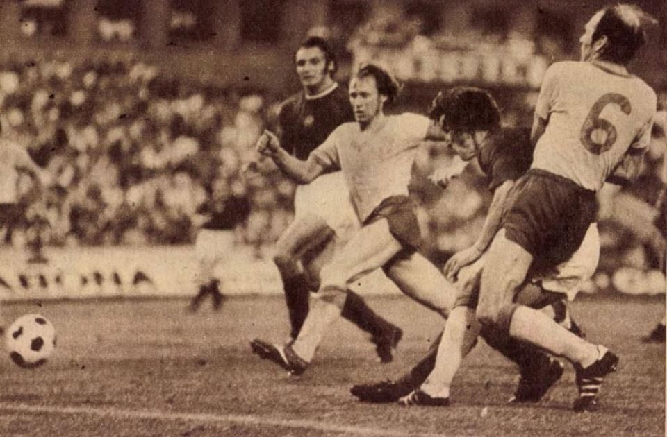 1973. június 13., Budapest: Zámbó Sándor lőtte a harmadik gólunkat a svédek elleni vb-selejtezőn (Fotó: Képes Sport)