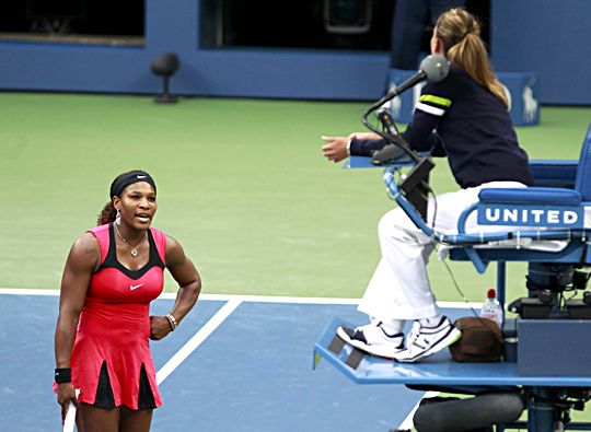 Serena Williams és a székbíró vitája