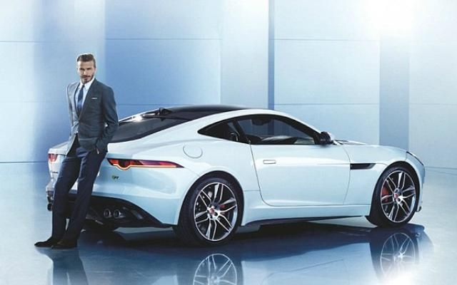 A Jaguar is Beckhammel reklámoz (Fotó: dailymail.co.uk)
