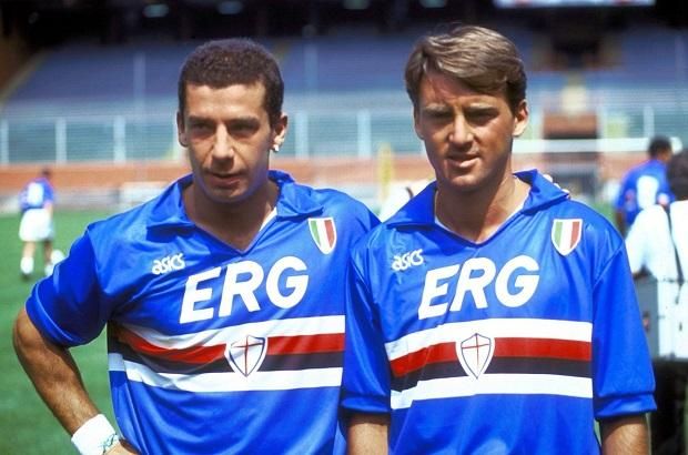 Gianluca Vialli és Roberto Mancini a pályán…