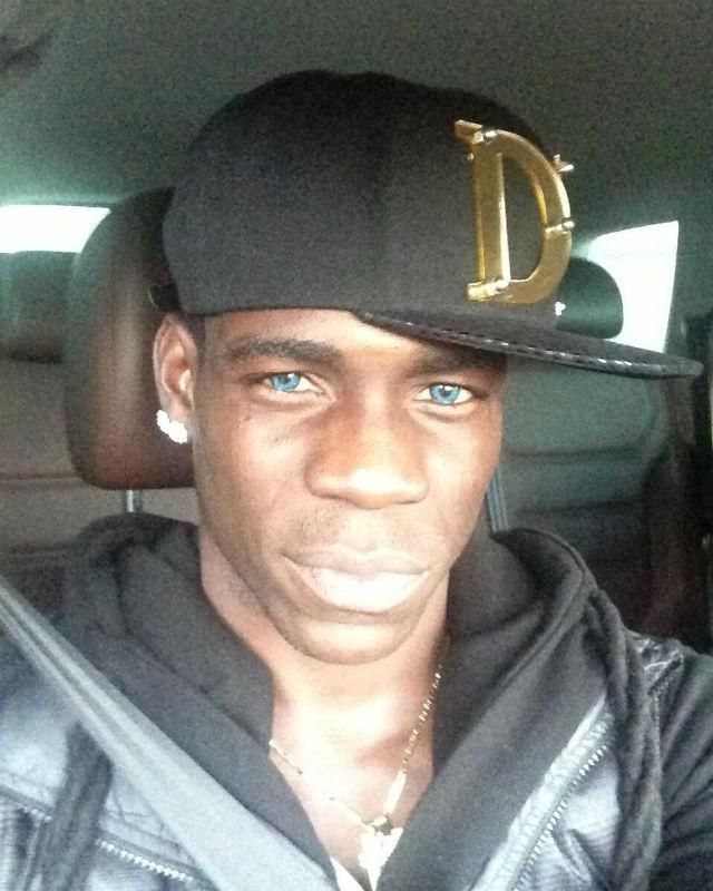 Nem spórolt a selfie-kkel (Fotó: twitter.com/FinallyMario)