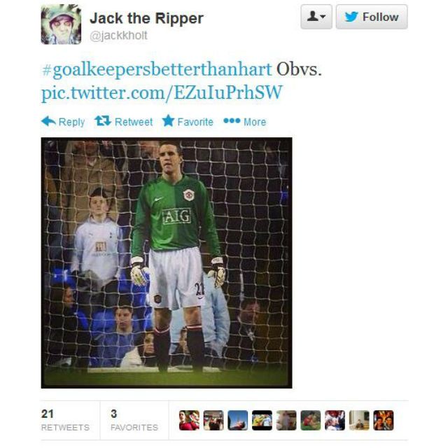 John O'Shea - hátvéd (Forrás: Twitter)