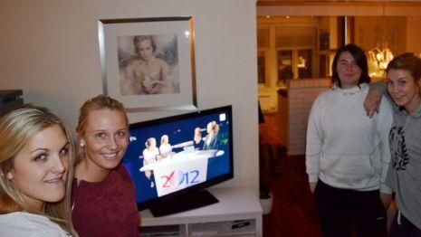 Kamilla Sundmoen és Karolina Fredriksen is rajta van a képen – valahol... 
(Forrás: sport.aftenposten.no)