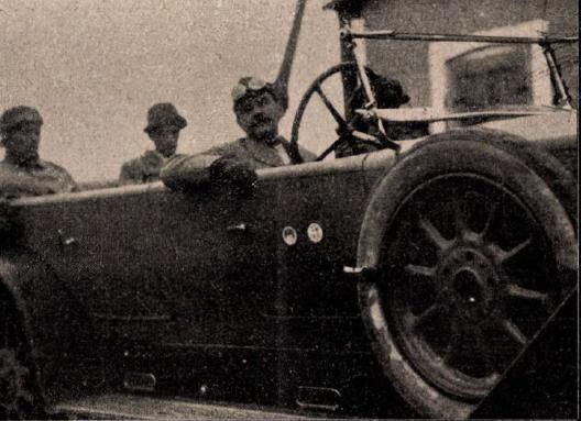 Kállay Miklós a Fiat 519-es versenyautójában 1926-ban (Fotó: Autó)