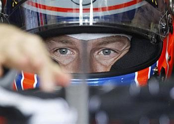 Button és a McLaren most csak abban bízhat, hogy hosszú a szezon