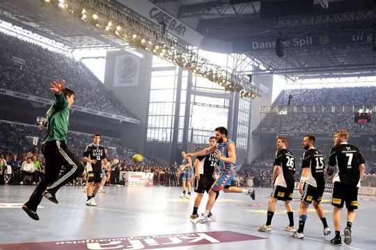 Dán kézilabdadöntő a Parkenstadionban (Fotó: Reuters)