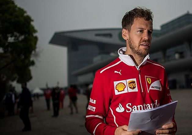Vettel és a borús sanghaji égbolt – mennyire lesz esős a hétvége Kínában? (Fotó: AFP)