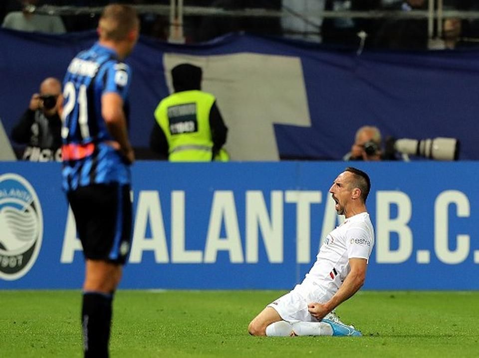 Franck Ribéry (fehérben) megszerezte első gólját a Fiorentinában (Fotó: Getty Images)