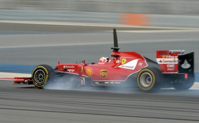 Räikkönen 81 kört teljesített, majd öt perccel a nap vége előtt kicsúszott (Fotó: Pete Gill)