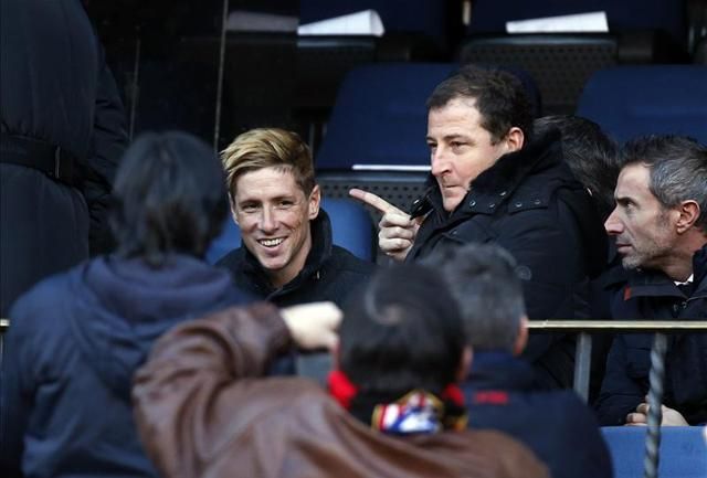 Fernando Torres a lelátón (Fotó: Reuters)
