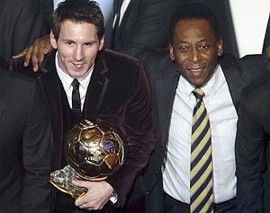 Messi Pelé társaságában – vagy fordítva? (Fotó: Reuters)