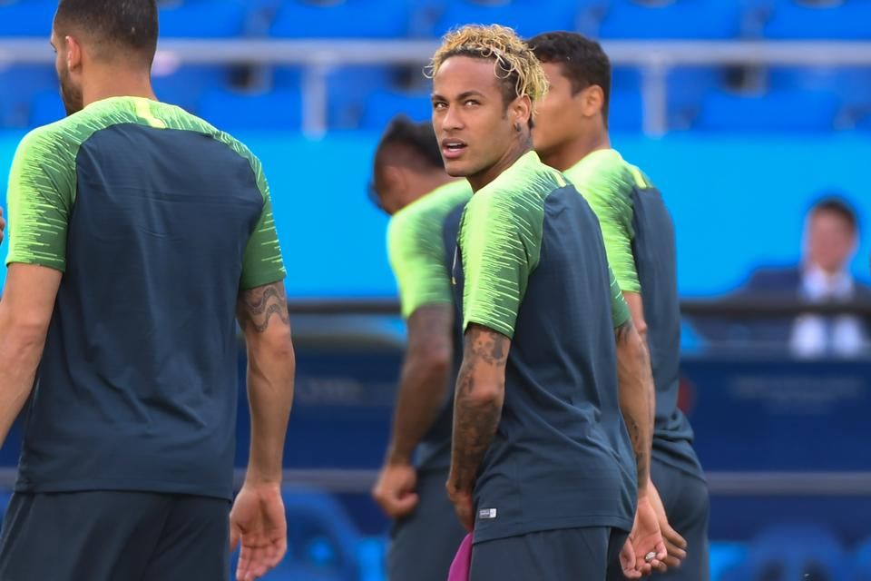 Neymar új frizurája (Fotó: AFP)