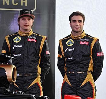 A Lotus monzai párosa: Kimi Räikkönen mellett 
Jérome d'Ambrosio versenyez