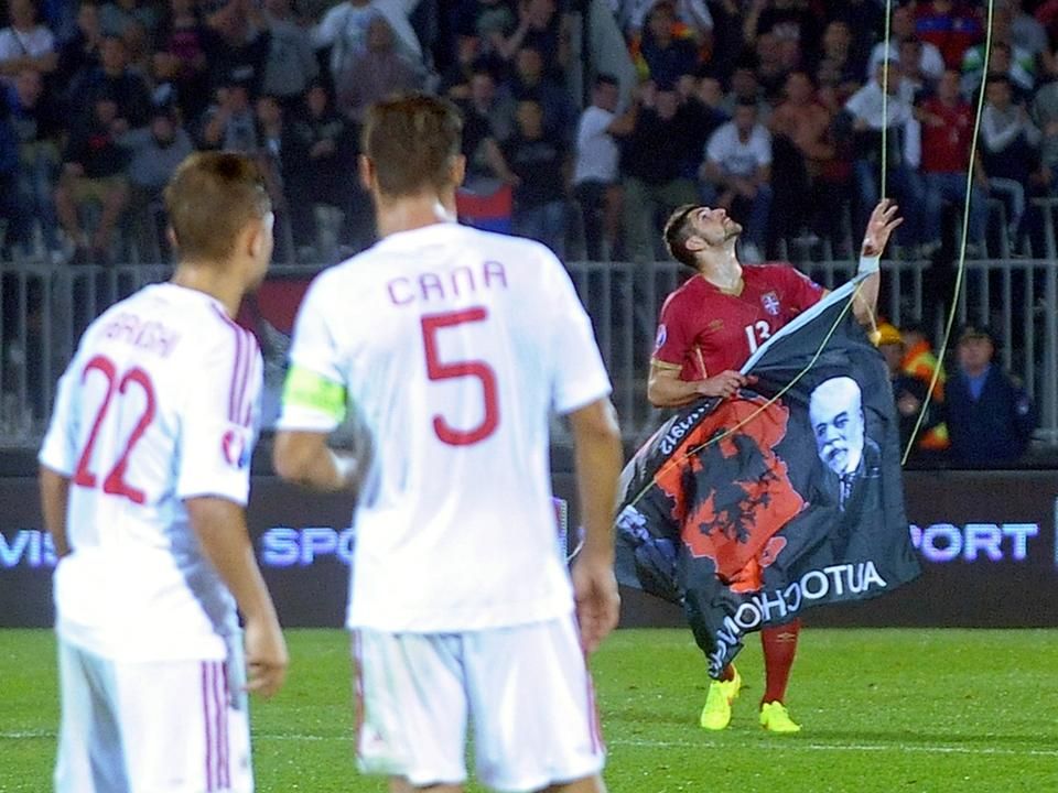 A botrányos belgrádi Szerbia–Albánia Eb-selejtező, amelynek pontjairól végül a nemzetközi Sportdöntőbíróságnak kellett határoznia