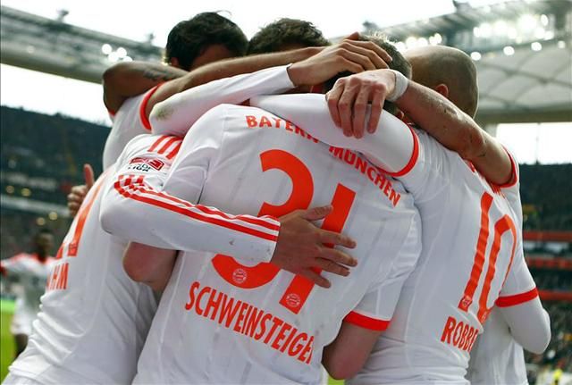 A Bayern „Hengerművek: a Bundesliga 2012–2013-as idényének bajnokcsapata! (Fotó: Action Images)