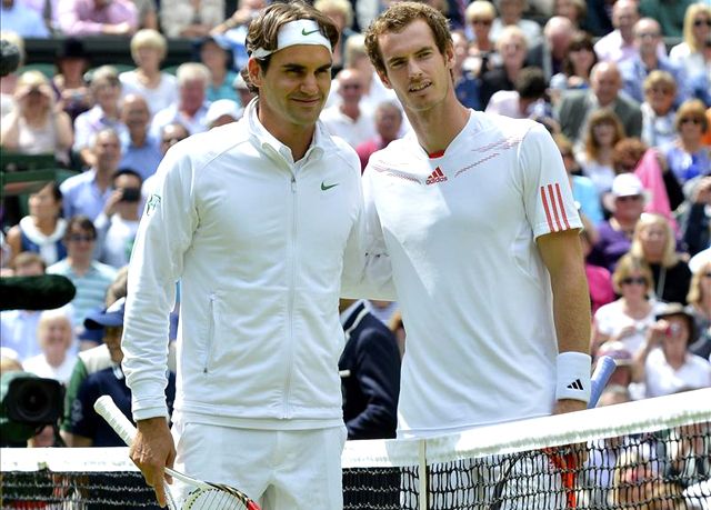 Federer és Murray az összecsapás kezdete előtt