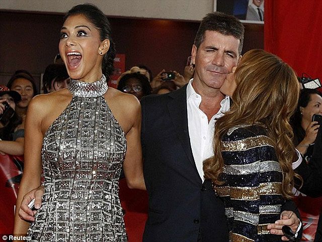 Nagyra nyit! Nicole Scherzinger, Simon Cowell és Paula Abdul (Fotó: Reuters)