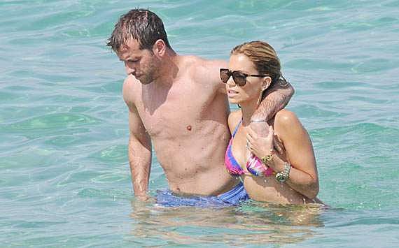 Rafael és Sylvie van der Vaart Saint-Tropez-ban (Fotó: goal.com)