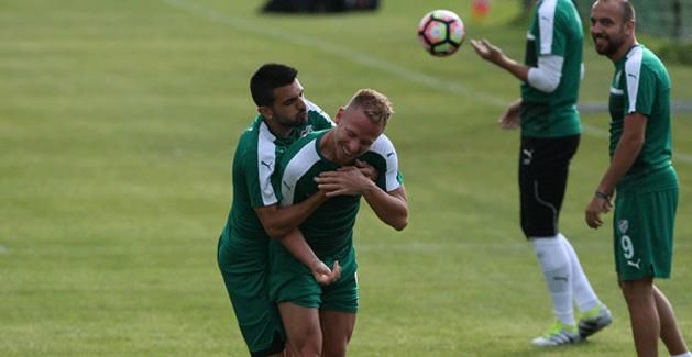 Dzsudzsák Balázs a Bursaspor edzésén (Fotó: Twitter)