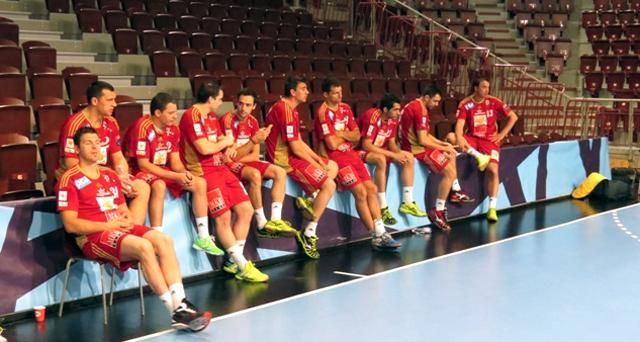 A veszprémiek az EHF fotósainak pózoltak (Fotók: mkb-mvmveszprem.hu)