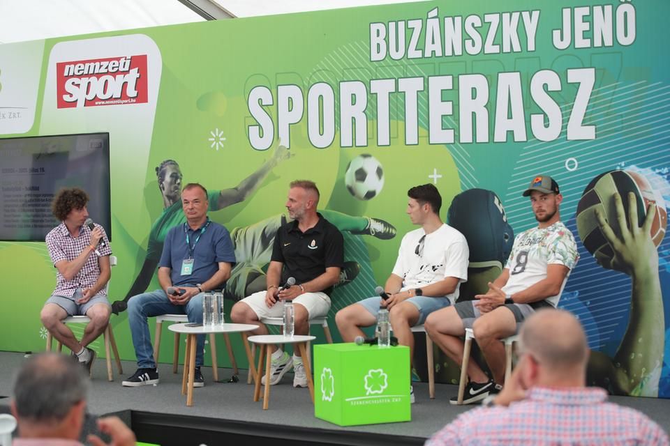 Szép Zoltán, Papp Előd, Szuper Levente, Adorján Attila és Becze Tihamér (Fotó: Mravik Gusztáv)