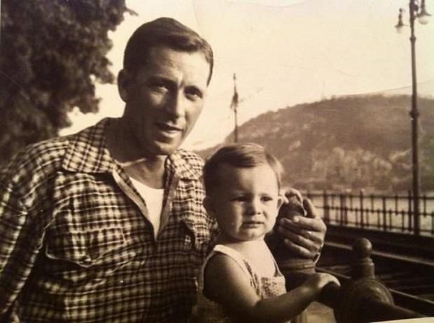 Apjával, Takáts Jánossal – Dzseki bácsi neve fogalom az evezősök között (Fotó: Takáts Taáms archívumából)