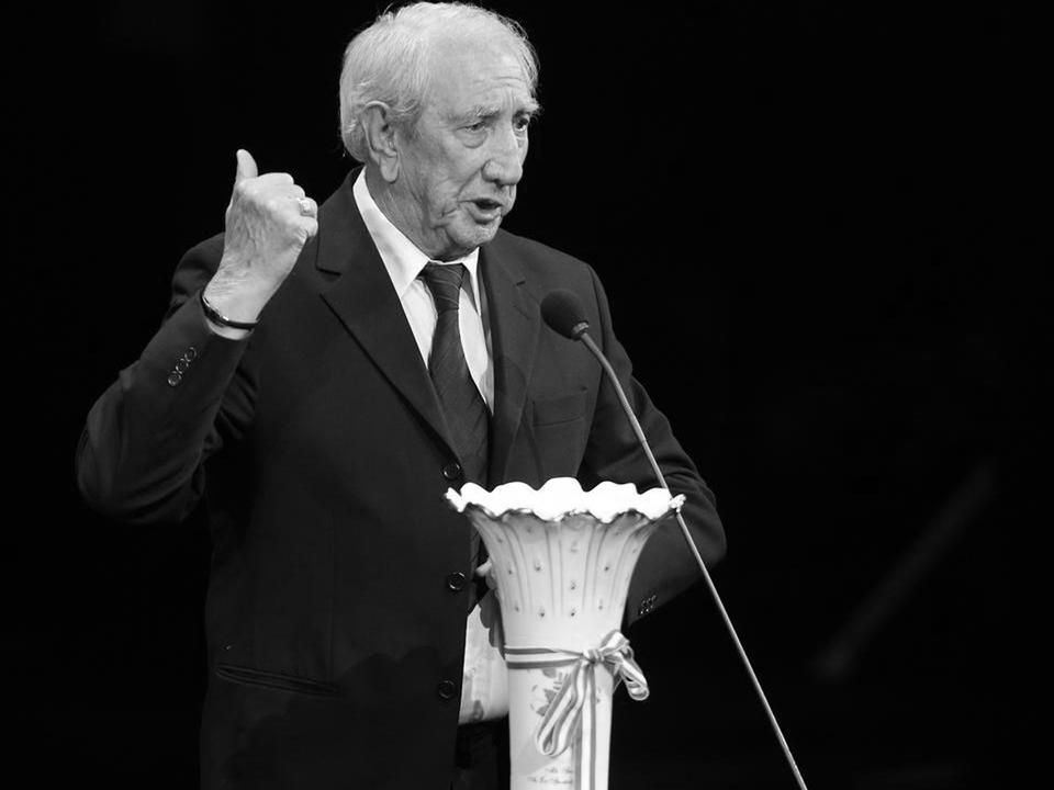Göröcs János 2017-ben a Magyar Labdarúgó-szövetség életműdíjával