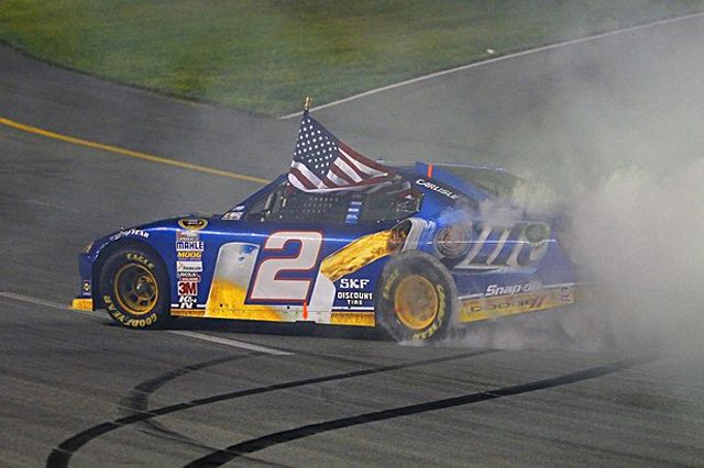 Brad Keselowski a harmadik győzelmét aratta 2012-ben (Fotó: nascar.com)