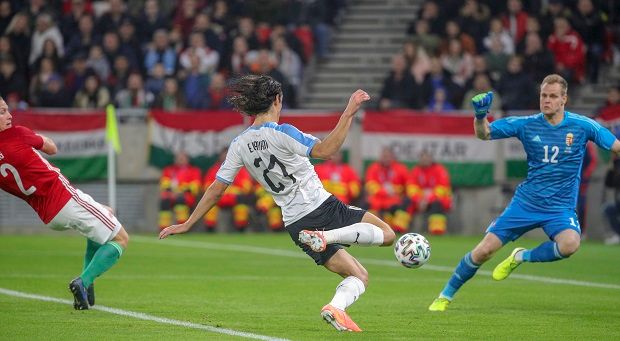 Cavani avatta fel a Puskás Arénát: 2019. november 15-én a Magyarország–Uruguay mérkőzés 15. percében ő szerezte a létesítmény első gólját (Fotó: Török Attila)
