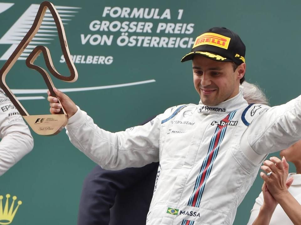 A Williams 2015-ben még dobogós helyet ünnepelhetett Ausztriában (Fotó: AFP)