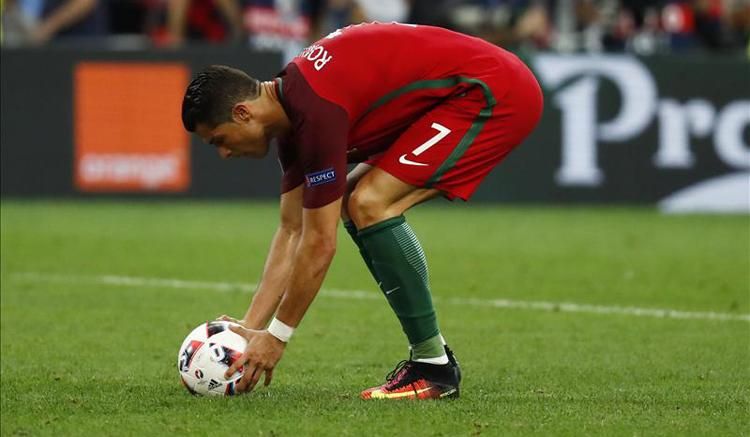 A klasszisokra a párbajban extra nyomás nehezedik: a csütörtöki negyeddöntőben Cristiano Ronaldo nem hibázott