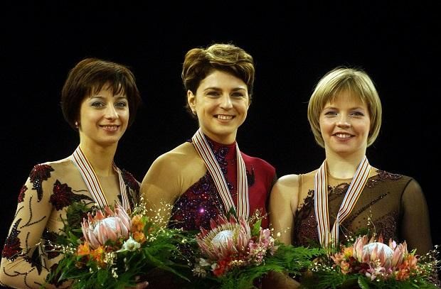 2004, Eb: az érmes Olena Ljasenko, Sebestyén és Jelena Szokolova (Fotó: MTI/Koszticsák Szilárd)