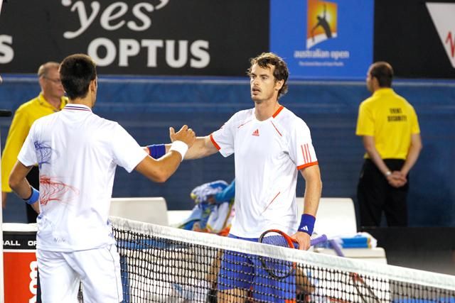 Andy Murray (jobbra) és Novak Djokovics az Australian Open elődöntőjében is összecsapott, akkor a szerb döntő játszmában kerekedett felül (Fotó: Action Images)