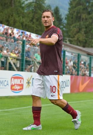Totti aligha ilyen eredményre számított (Fotó: Twitter/AS Roma)