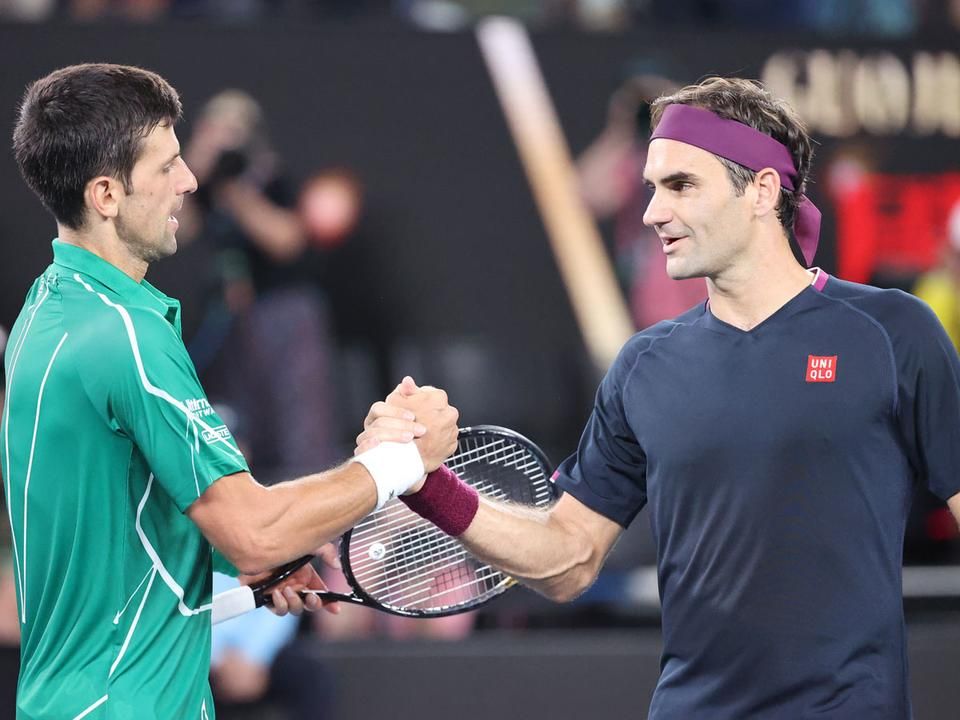 Ezúttal Federernek kellett gratulálnia (Fotó: AFP)