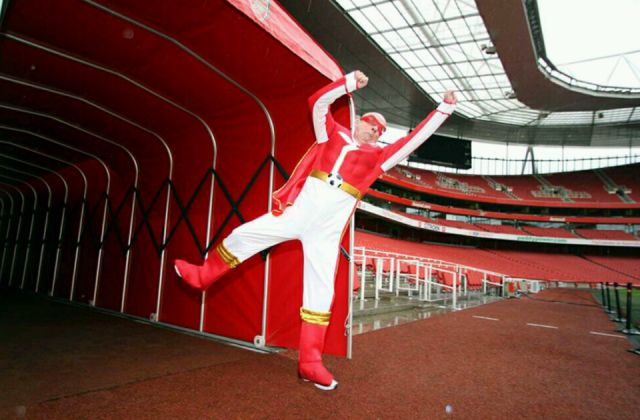 Captain Arsenal, a londoniak új szuperhőse (Fotók: The Sun)
