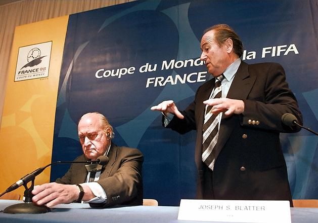 Egykori főnökével, Joao Havelange-zsal (Fotó: AFP)