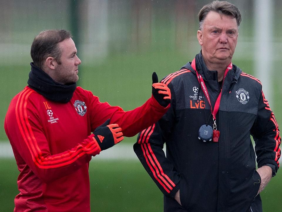 Rooney Van Gaal útmutatásának is köszönheti, hogy (játékos-)edző lett (Fotó: AFP)