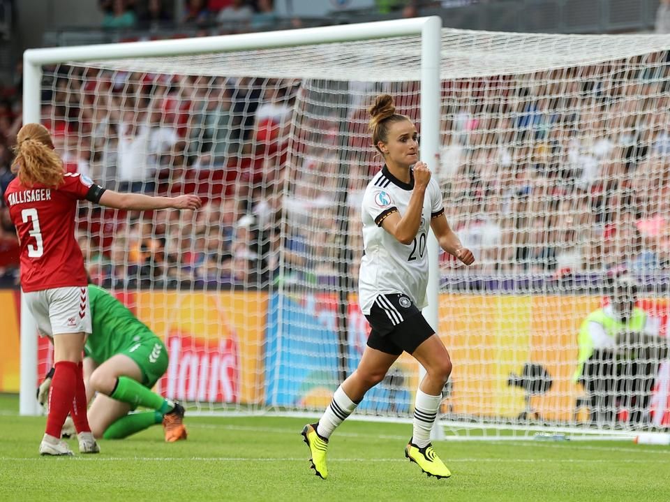Lina Magull nyitotta meg a gólcsapot, a németek kiütötték Dániát (Fotó: AFP)
